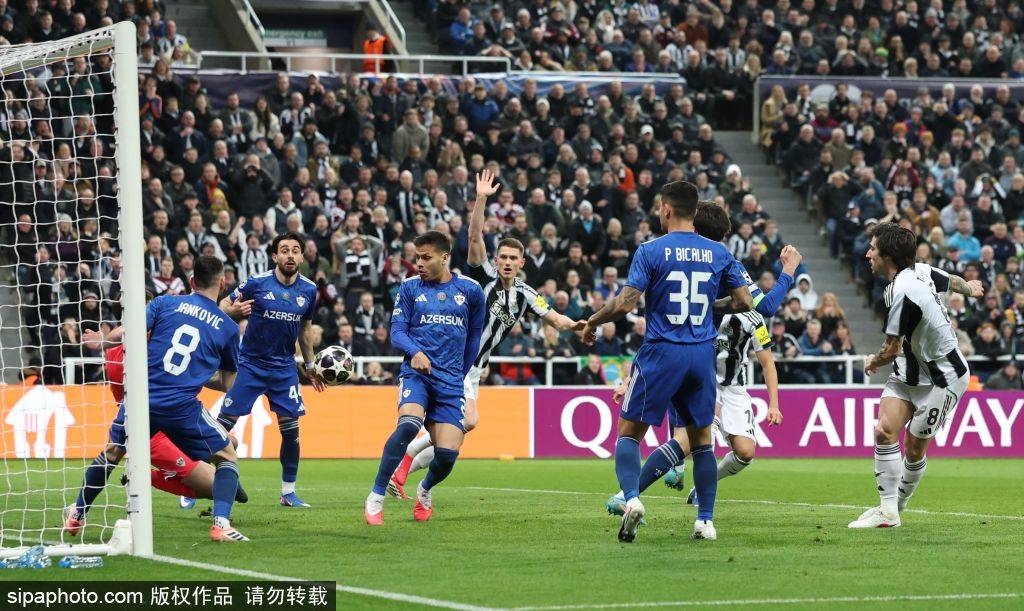 欧冠风波:安东尼·戈登怒斥名宿“胡言乱语”,病中出战意愿遭质疑后赛场正名